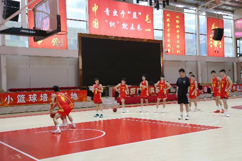 如何通过模拟比赛环境提高篮板实战能力?_2