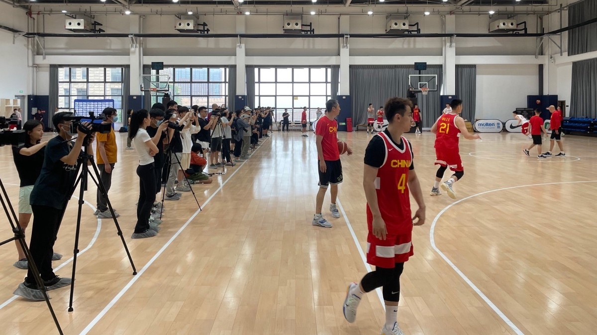 前锋如何通过专项训练提升投篮命中率_2
